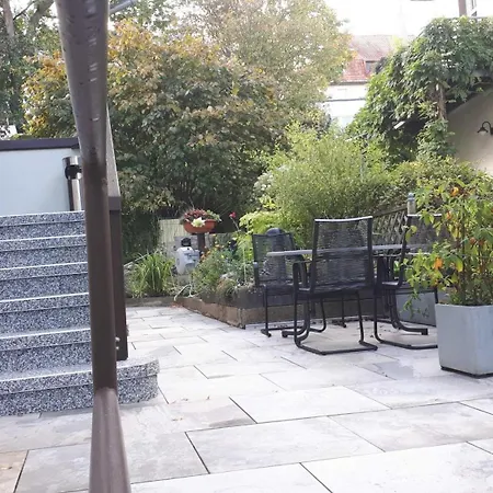 Im Dichterviertel شقة *