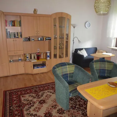 Διαμέρισμα Im Dichterviertel *